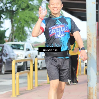 Runner Photo 7784994