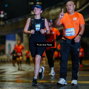 Runner Photo 7785038