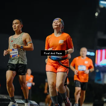 Runner Photo 7785041