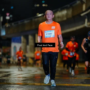 Runner Photo 7785046