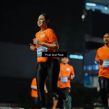 Runner Photo 7785053