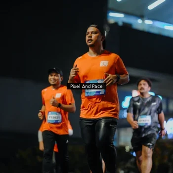 Runner Photo 7785060
