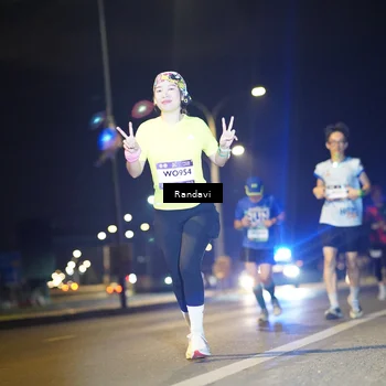 Runner Photo 7785068