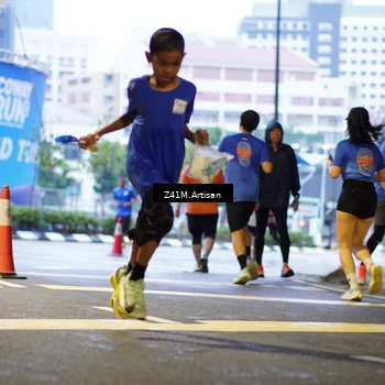 Runner Photo 7785070
