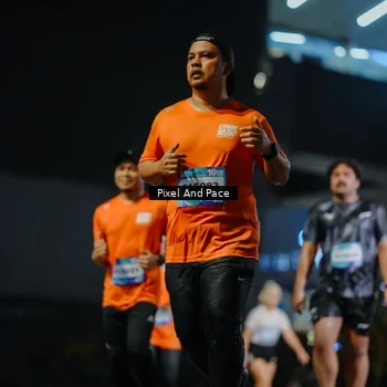 Runner Photo 7785076