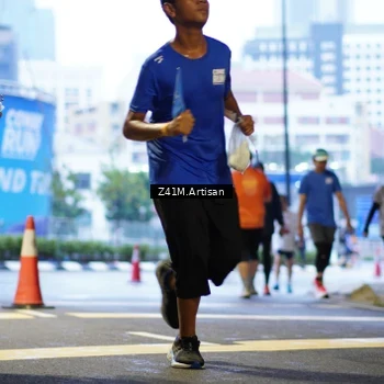 Runner Photo 7785082