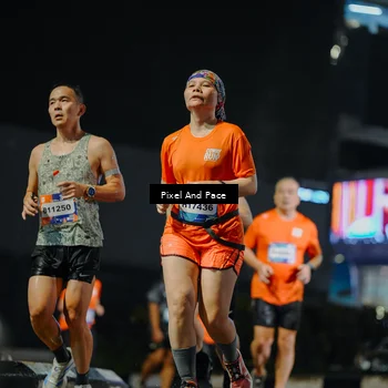 Runner Photo 7785084