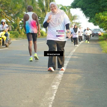 Runner Photo 7785085