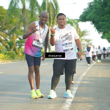 Runner Photo 7785094