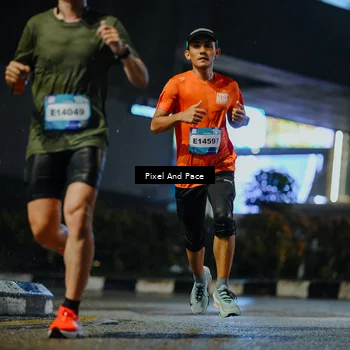 Runner Photo 7785102