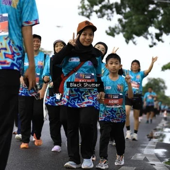 Runner Photo 7785110