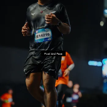 Runner Photo 7785129
