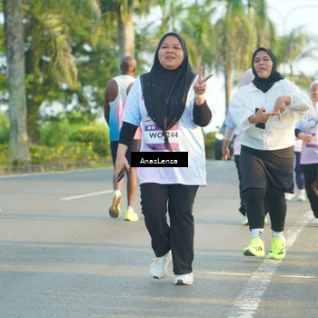 Runner Photo 7785139