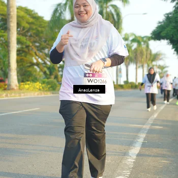 Runner Photo 7785143