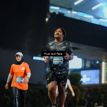Runner Photo 7785144