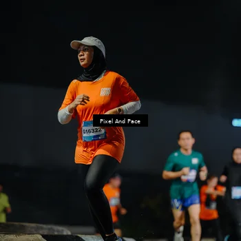 Runner Photo 7785147