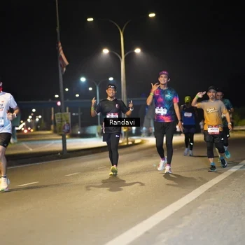 Runner Photo 7785161