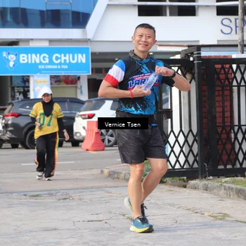 Runner Photo 7785167
