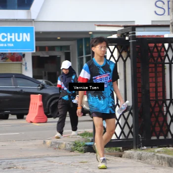 Runner Photo 7785195