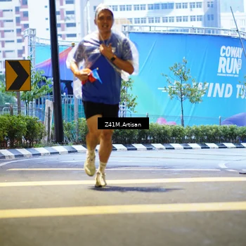 Runner Photo 7785199