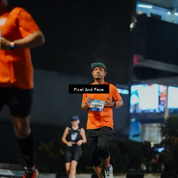 Runner Photo 7785205