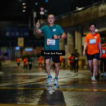 Runner Photo 7785234