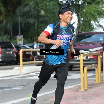 Runner Photo 7785242