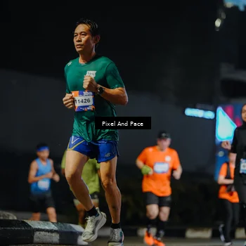 Runner Photo 7785249