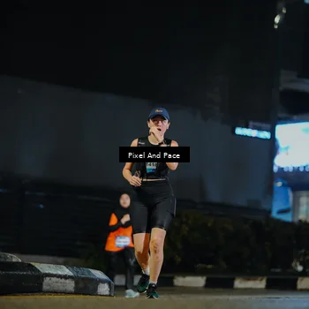 Runner Photo 7785271