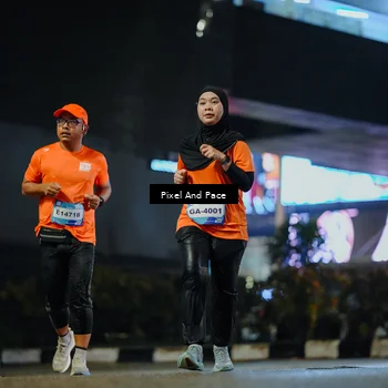 Runner Photo 7785296