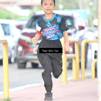 Runner Photo 7785300
