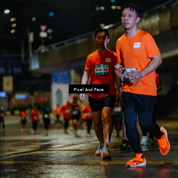 Runner Photo 7785310