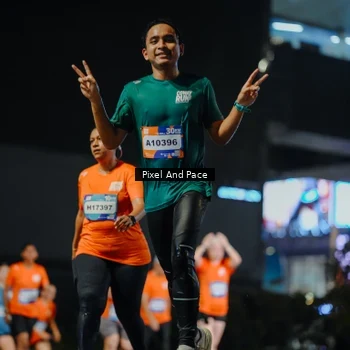 Runner Photo 7785325