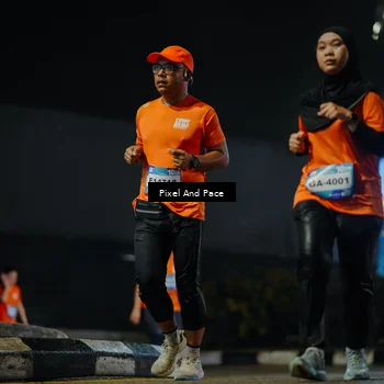 Runner Photo 7785339