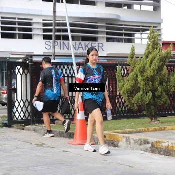 Runner Photo 7785401