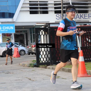 Runner Photo 7785423