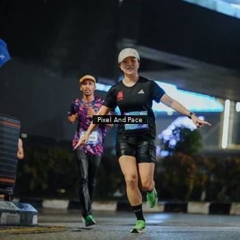 Runner Photo 7785430