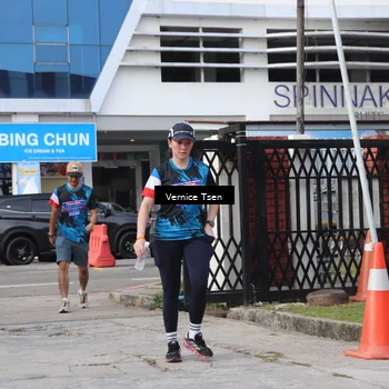 Runner Photo 7785440