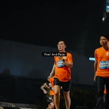 Runner Photo 7785447