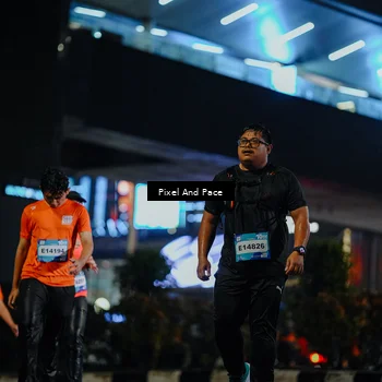 Runner Photo 7785456