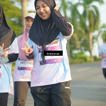 Runner Photo 7785478
