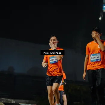 Runner Photo 7785480