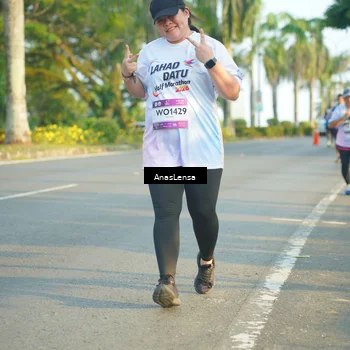 Runner Photo 7785493