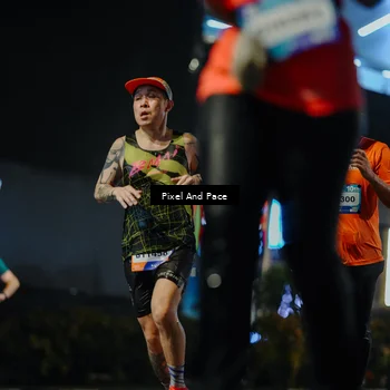 Runner Photo 7785496