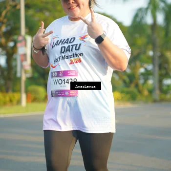 Runner Photo 7785503