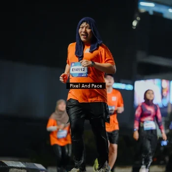 Runner Photo 7785505