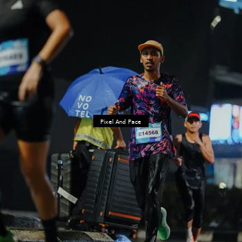 Runner Photo 7785509