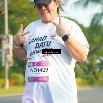 Runner Photo 7785511