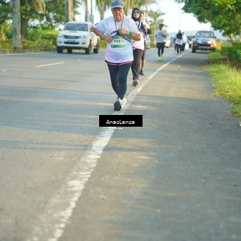 Runner Photo 7785521