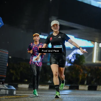 Runner Photo 7785523